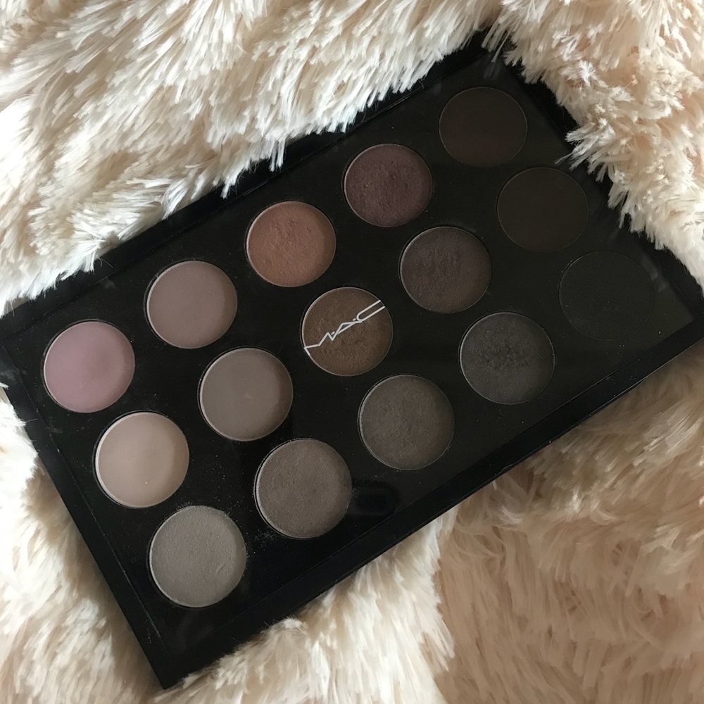 MAC Eye Shadow X 15 - Cool Neutral